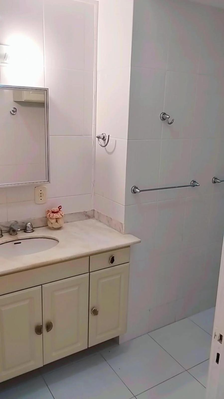 Na Apartamento *